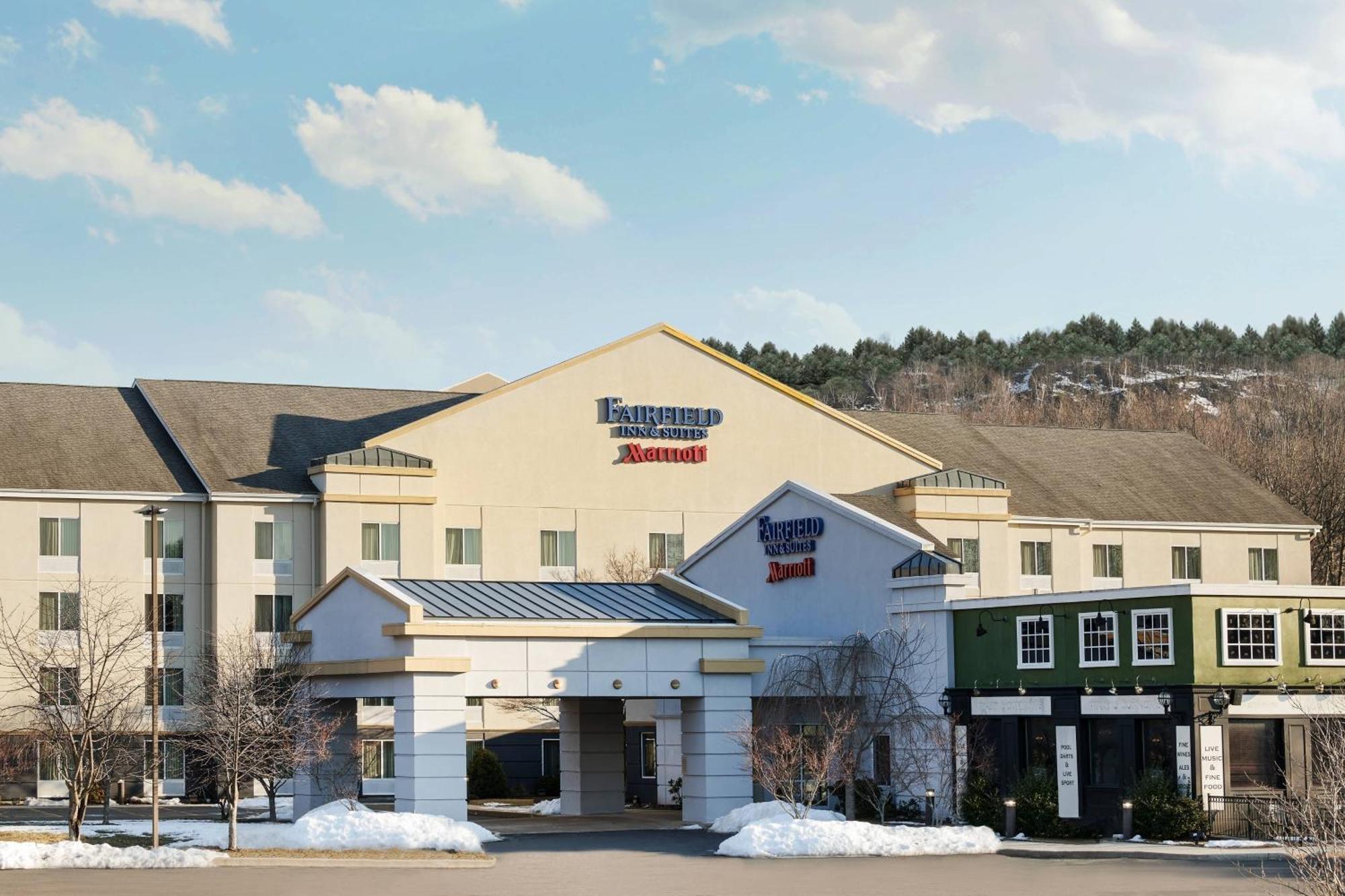 Fairfield Inn And Suites By Marriott Plainville Exterior foto